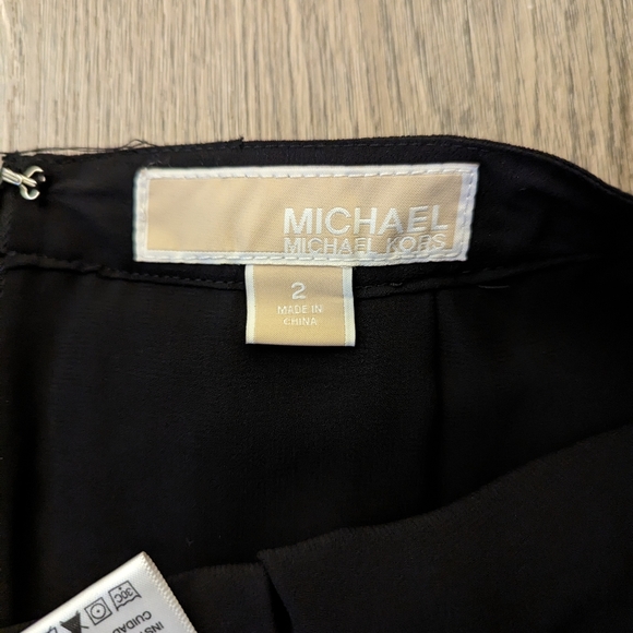 Michael Kors size 2 skirt - Picture 7 of 8